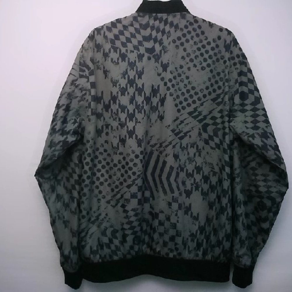 Unionbay Men's Polyester Performance Windbreaker … - image 2